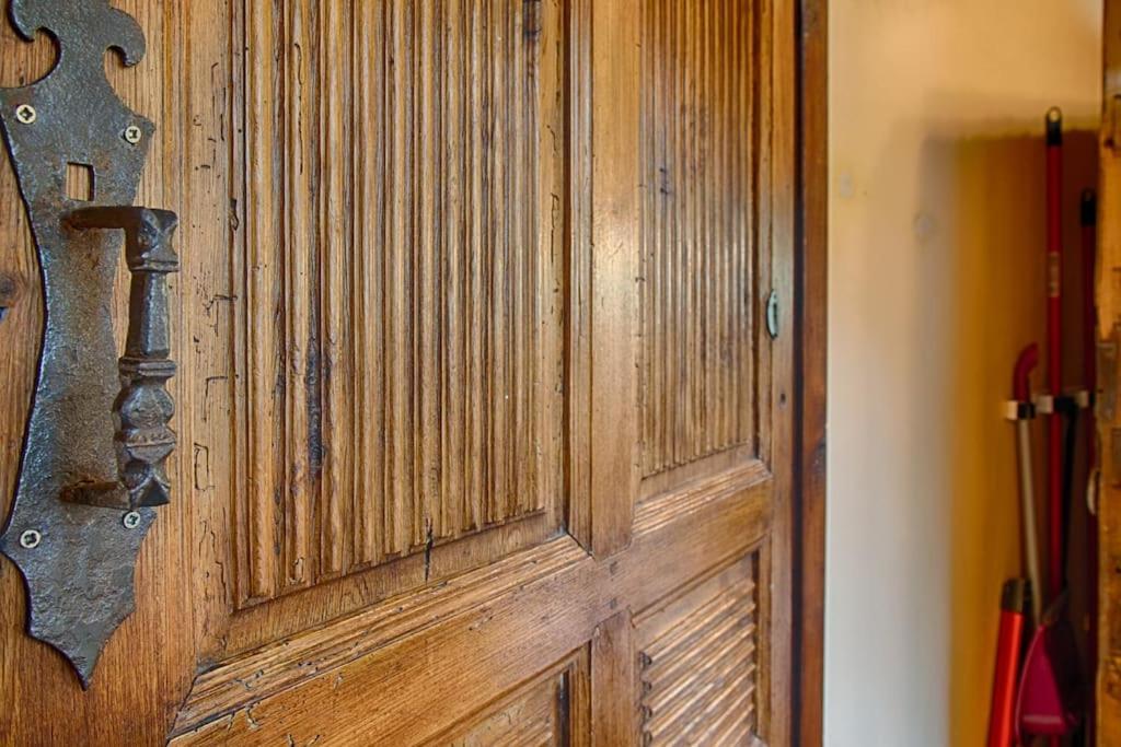 Saplan Real Estate Casa Izadi Lägenhet Bossòst Exteriör bild