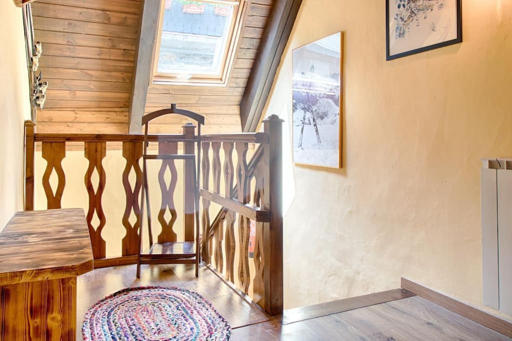 Saplan Real Estate Casa Izadi Lägenhet Bossòst Exteriör bild